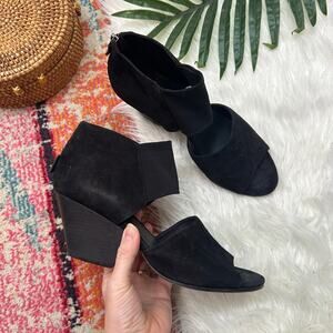 Eileen Fisher Leather Heeled Sandal 9 Black Block Heel Strappy Suede